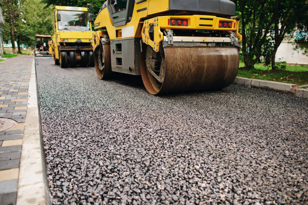 Best Driveway Pavers Near Me  in New Berlin, WI
